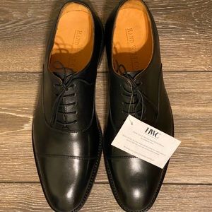 •NEW!• Men’s Hand Welted Oxford Shoes